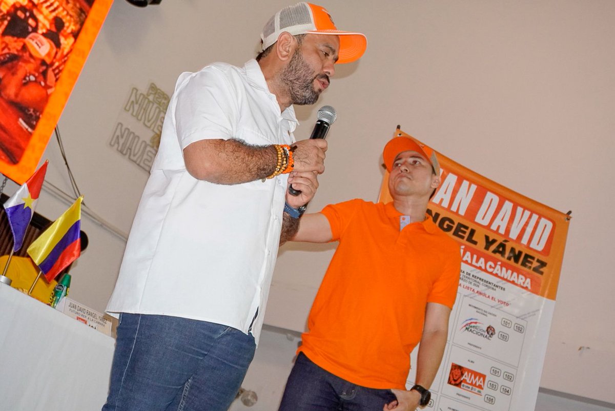 #LOULTIMO Gian Berrío ratifica su fuerza política con multitudinario respaldo a Johnny Besaile.

 En un evento que desbordó las expectativas de asistencia, el presidente del Concejo de Montería, <a href="/Gian_Berrio/">Gian Berrio</a>, demostró su capacidad de convocatoria al reunir a más de 1.200 personas