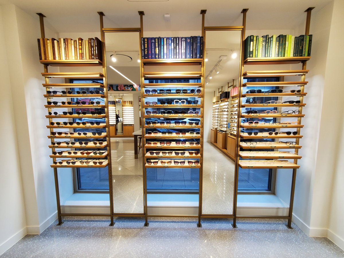 pqliving's tweet photo. 🚨Opening Alert🚨 @WarbyParker is now open at 750 9th St NW in Penn Quarter for your eyeglass/contact lens needs. Eye exams available twice per week to start. #BeDowntown #DCisOpen https://t.co/VUChnaTPMF