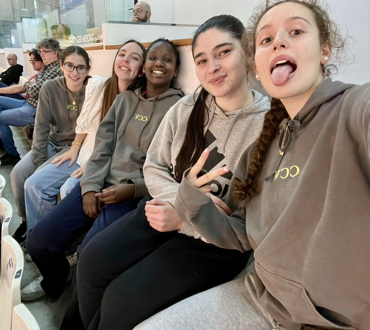 C.Carmelitas Vedruna tweet media