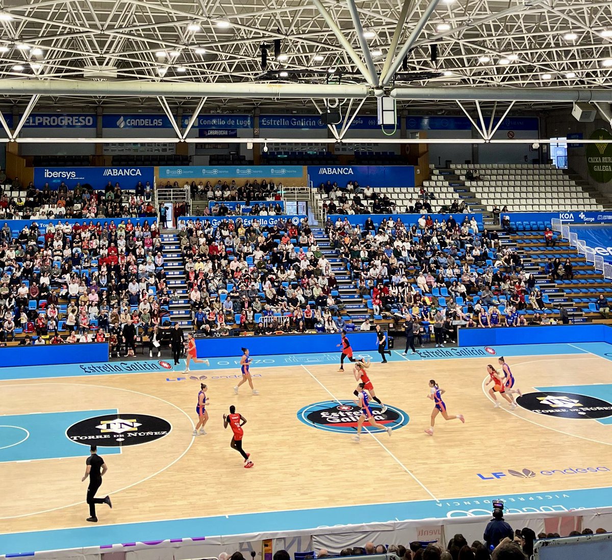 C.Carmelitas Vedruna tweet media