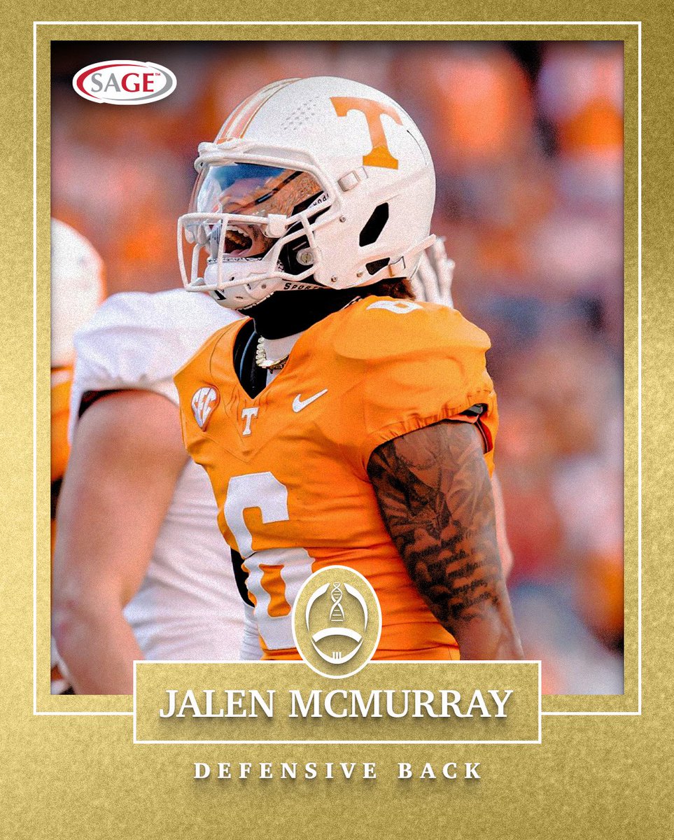 3StrandFootball's tweet photo. .@Jalen_McMurray is officially a part of the @SAGECards crew! https://t.co/ZLgIz296vu