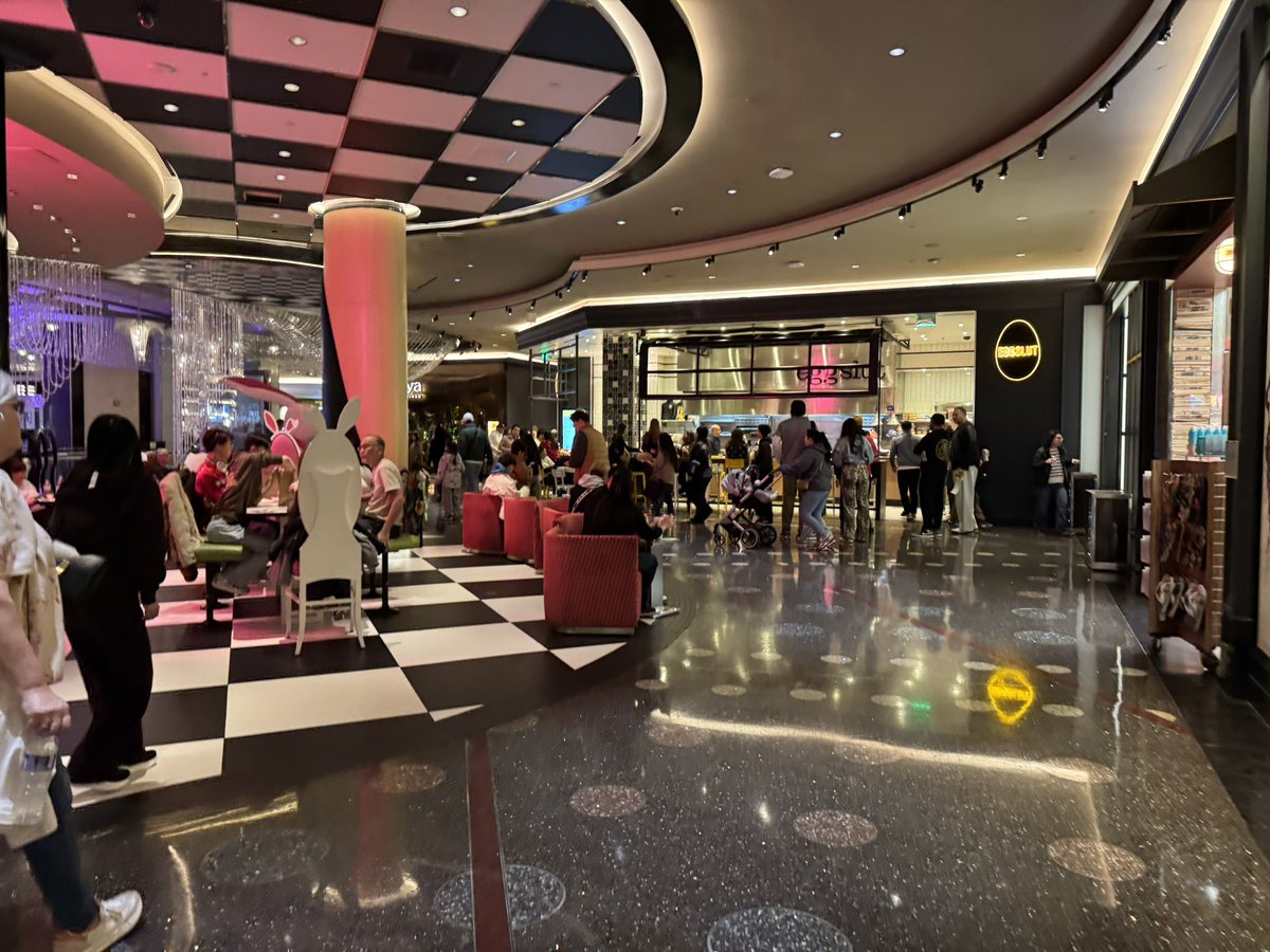 Chris Holmes tweet media