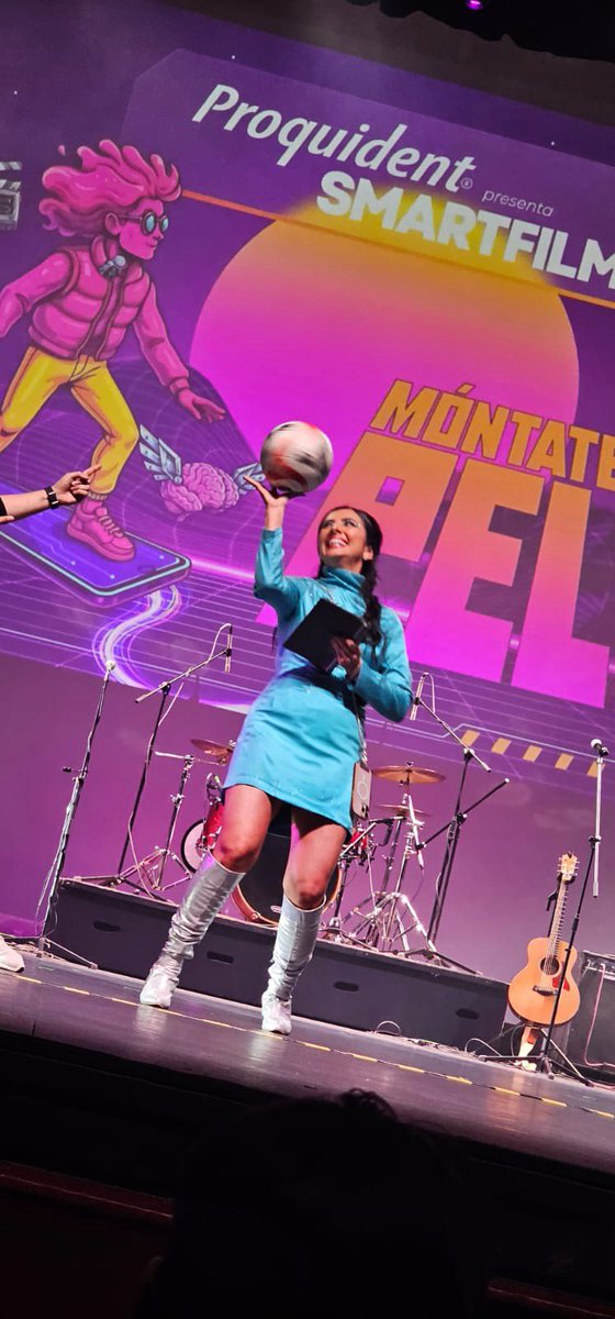 Yesenia valencia tweet media