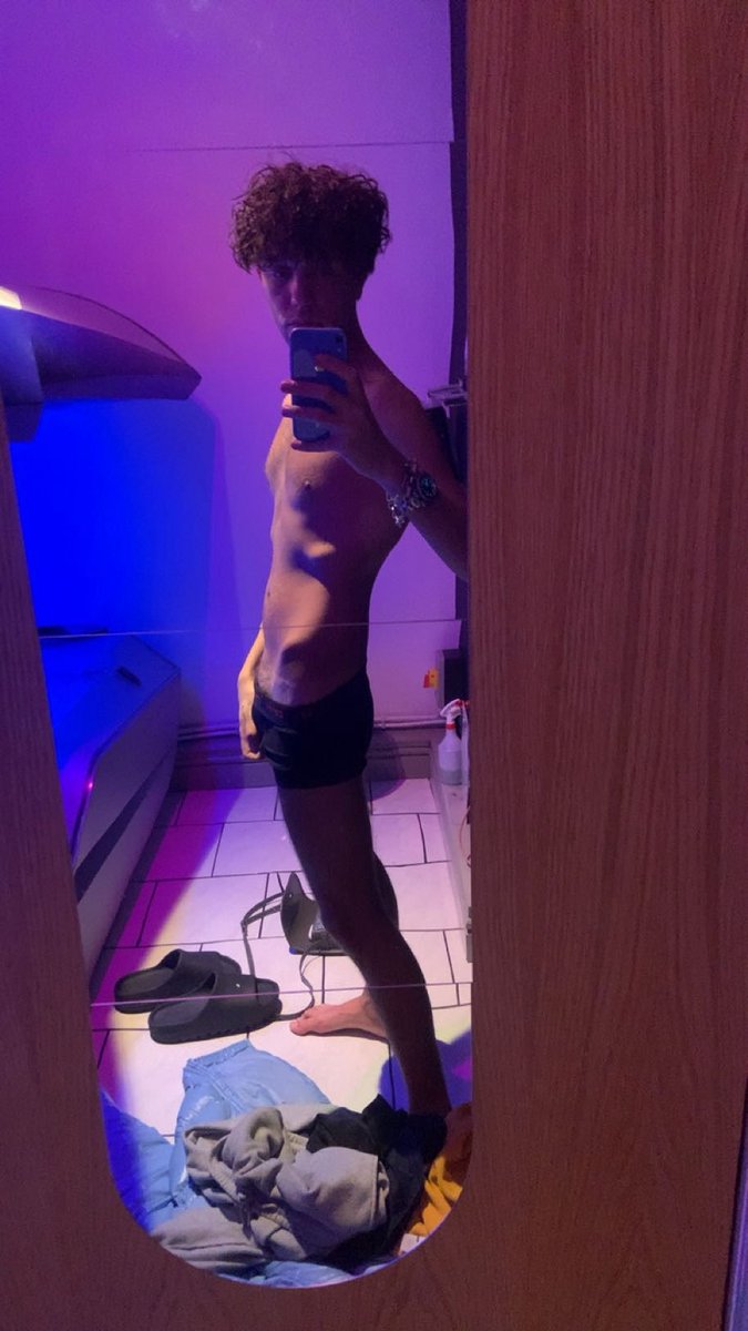 manclad0's tweet photo. Who’d like to watch me strip 👀😈

Join the telegram 

https://t.co/UGfvtzdnCG

#hung #chav #scally #findom #cashpig #paypig https://t.co/iHCuW62Zwa
