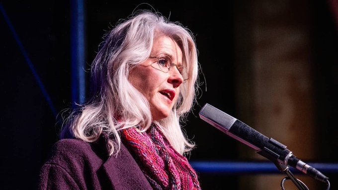 Petra van Dam tweet media