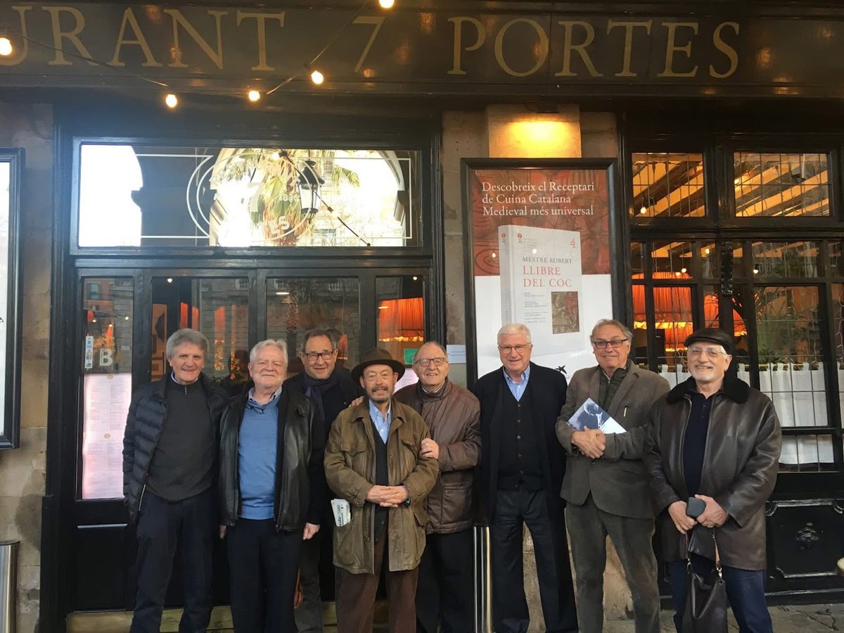 Ha fallecido Gregorio Moran, uno de los mejores articulistas que he leído. En varias ocasiones celebramos divertidas comidas seguidas de tertulia siempre interesante. Como ha dicho Joan Santacana en FACE, era hombre inteligente, honesto, que decía siempre lo que pensaba.