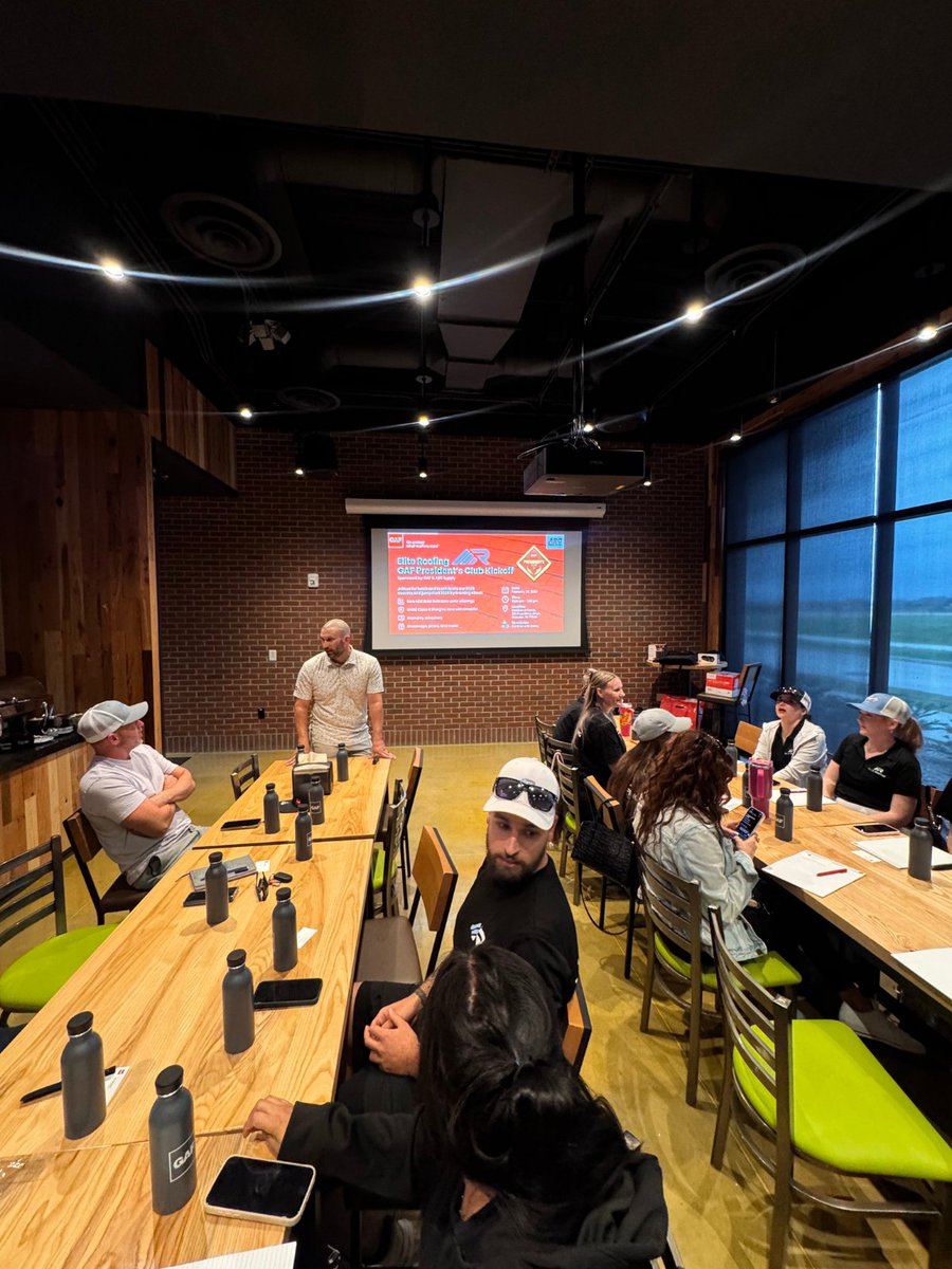 Elite Roofing LLC tweet media