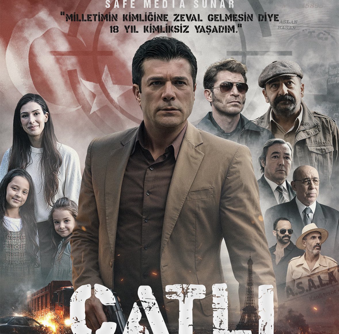 Türkiye’yi seven,gerçekten halk olabilme bilincinde olan,eli silahlı bu teröristi anlatan bu filmi seyretmeye gitmez.
Zerre faydası olmamış ülkeye.
#BoykotEdiyorumÇatlıFilmi