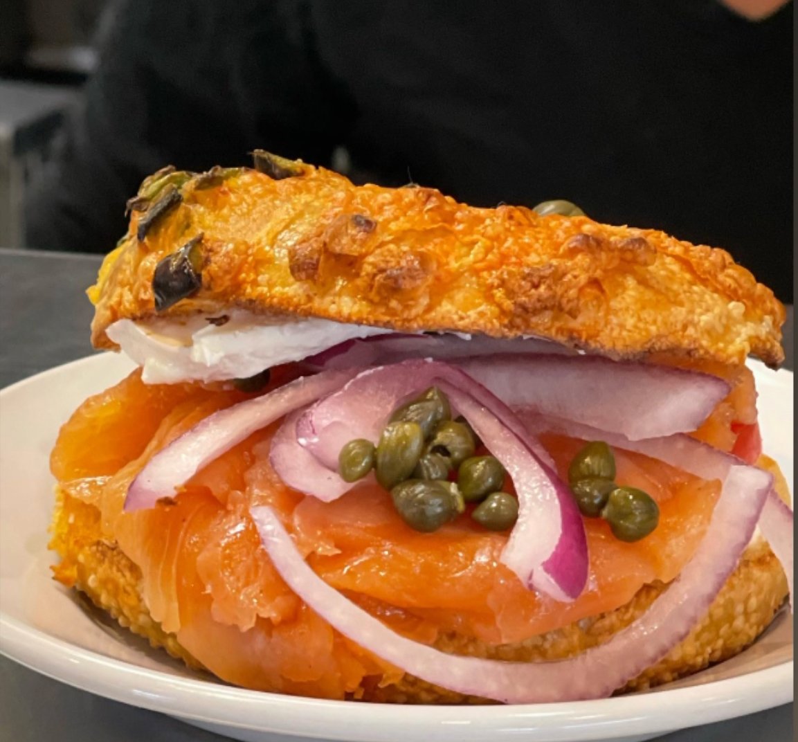 BackDoorBakery2's tweet photo. Bagel &amp; Lox lovers, this one's for you! 🥯🐟 Dive into our handcrafted bagels topped with cream cheese, tomato, red onion, capers and our house-cured lox. It doesn't get better than this! #BagelHeaven #LoxLuxury https://t.co/pkCDCuWykr