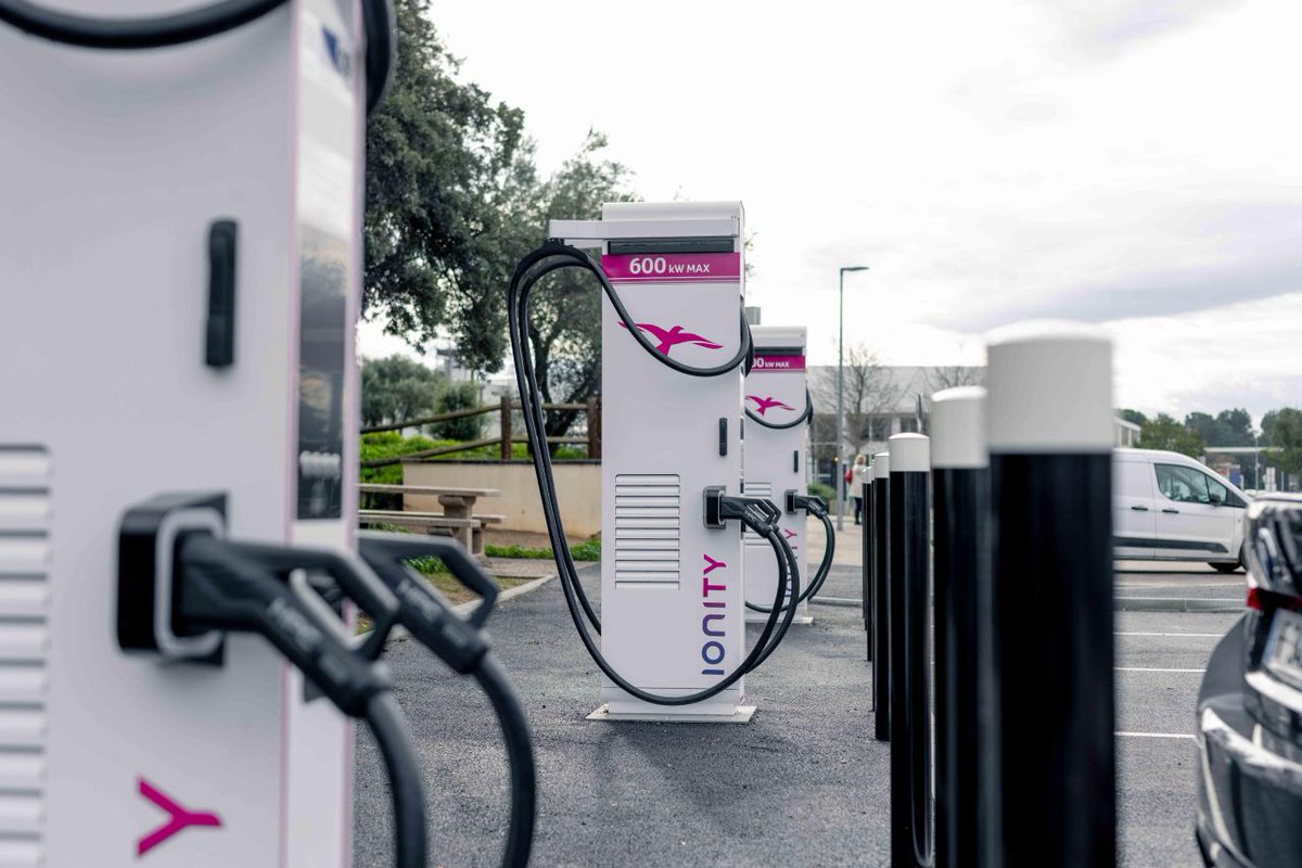 Moritz Leicht tweet media