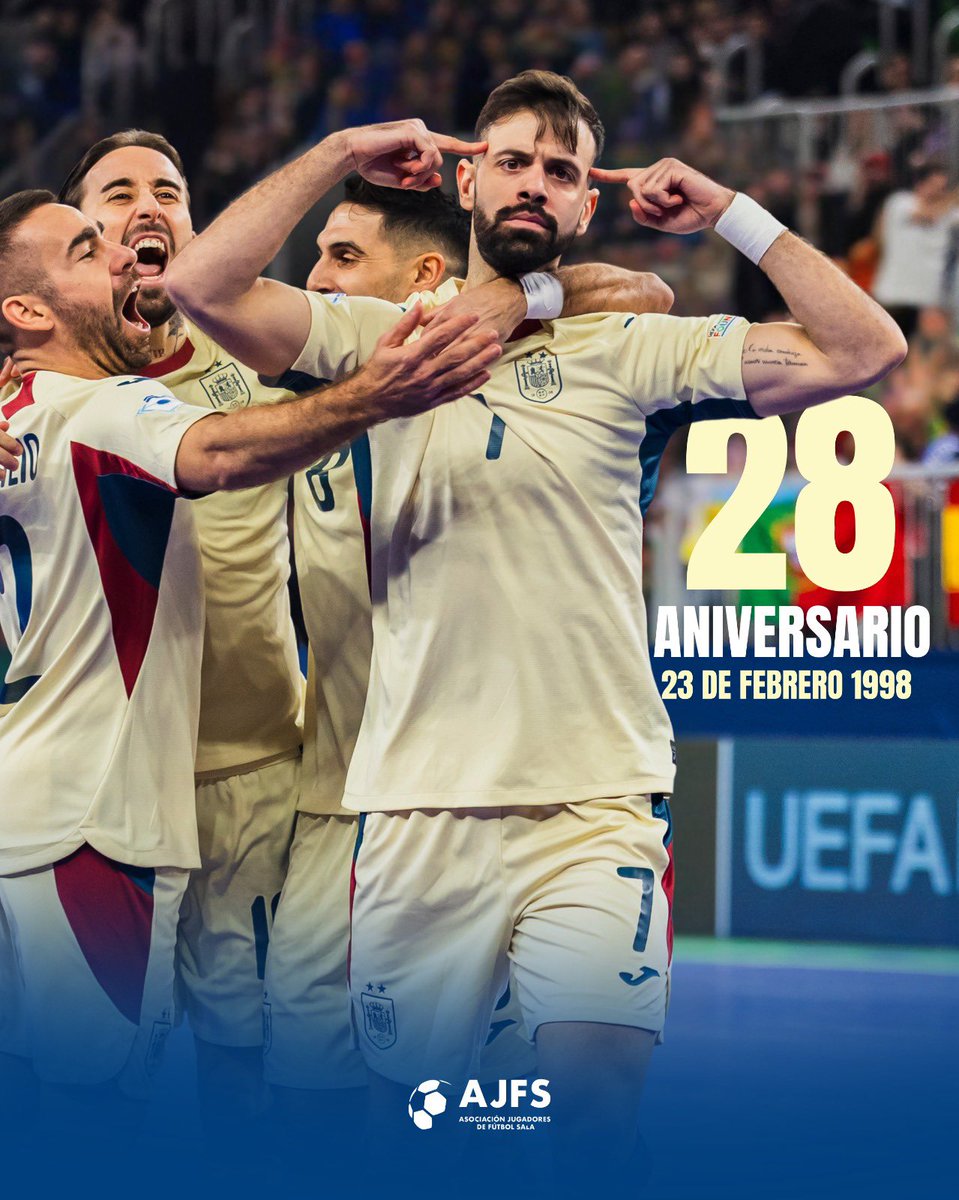ajfs1998's tweet photo. 🫶🏽 ¡𝗟𝗮 𝗔𝗝𝗙𝗦 𝗰𝘂𝗺𝗽𝗹𝗲 𝟮𝟴 𝗮𝗻̃𝗼𝘀ⵑ 

⚽️ Con más de 1700 socios, la Asociación continúa el camino que se inició hace casi tres décadas para defender y acompañar a los jugadores durante y después de sus carreras deportivas. 

#SomosAJFS https://t.co/yBtZLNkwSK