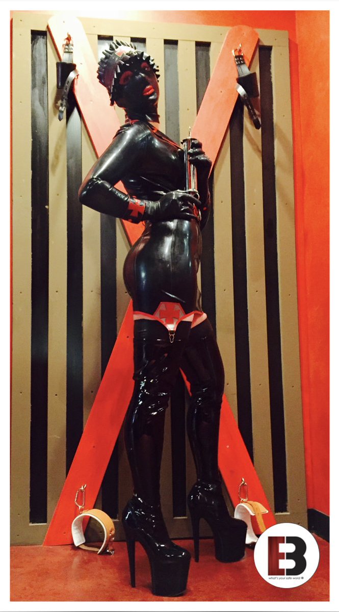 BondesqueMN's tweet photo. Latex isn’t just fashion. It’s confidence you can feel.  #LatexFashion https://t.co/Uh46IIk2ts