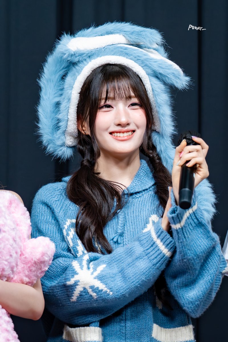 260222
준휘🖤
#세이마이네임 #SAYMYNAME #준휘 #JUNWHI