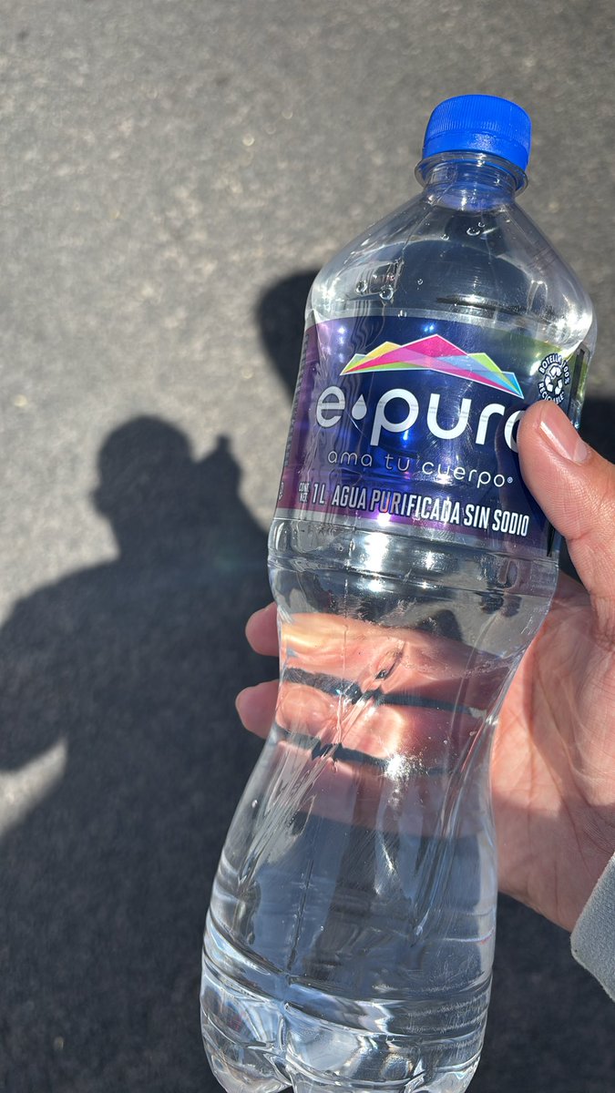 Santiago tweet media