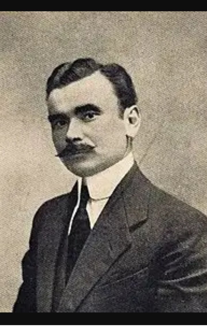 23 лютого 1918р. більшовики розстріляли кримськотатарського діяча Номана Челебіджихана, главу уряду Кримської демократичної республіки, що існувала лише 72 дні. upa75ua.blogspot.com/2021/02/23-191…