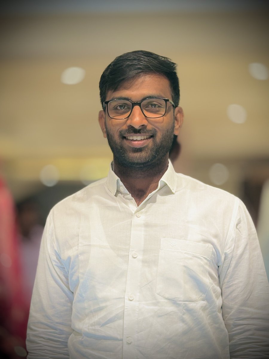 शांततेला माझ्या समजू नका विराणी 
तेच शस्त्र, तेच अस्र, धार तीच आहे अजुनी अबोल शब्दांनी कधी मांडली नाही गाह्राणी आली किती वादळे वादळातही माझ्या संयमाची निशाणी... 
शांती, संयम आणि सदाचार
 हीच आहे आजची आखणी....! 
<a href="/Rohangarad10/">Rohan garad</a>