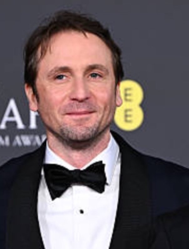 scribble and discard tweet media