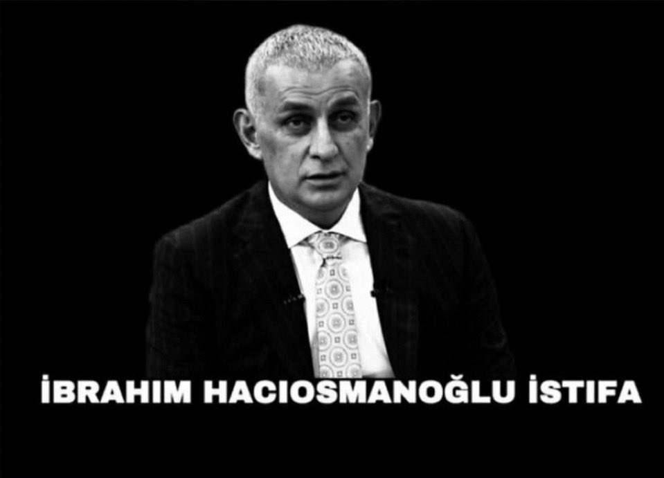 Fenerbahçeli oyunculara neden kart gösteremiyorsunuz?

<a href="/TFF_Org/">TFF</a> <a href="/MHK_Resmi/">Merkez Hakem Kurulu</a> #tffistifa #FBvKSP