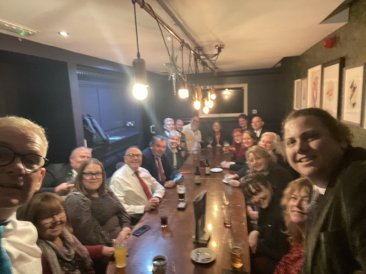 Tudor Evans tweet media