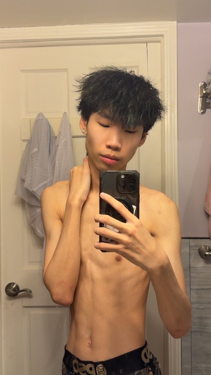 (18+) McPlayOF tweet media