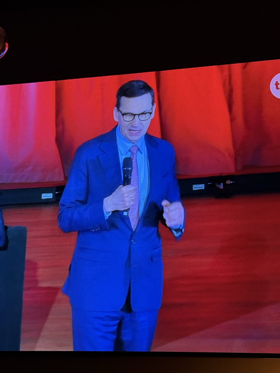PILNE ‼️ 
minęły już 803 dni odkąd <a href="/MorawieckiM/">Mateusz Morawiecki</a> myśli, że nadal jest premierem i udaje premiera… a nawet nie ma go na liście kandydatów na kandydata …