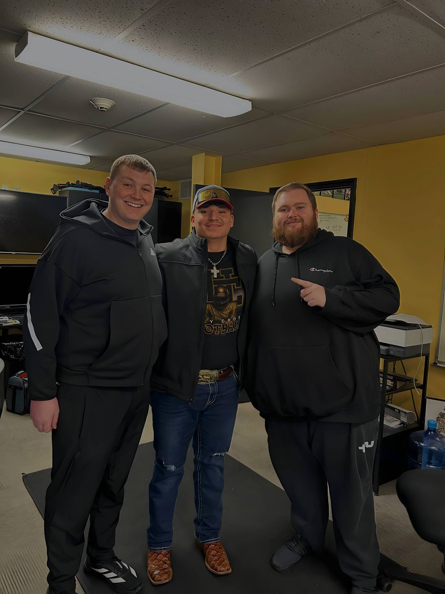 Fernando Benavides tweet media