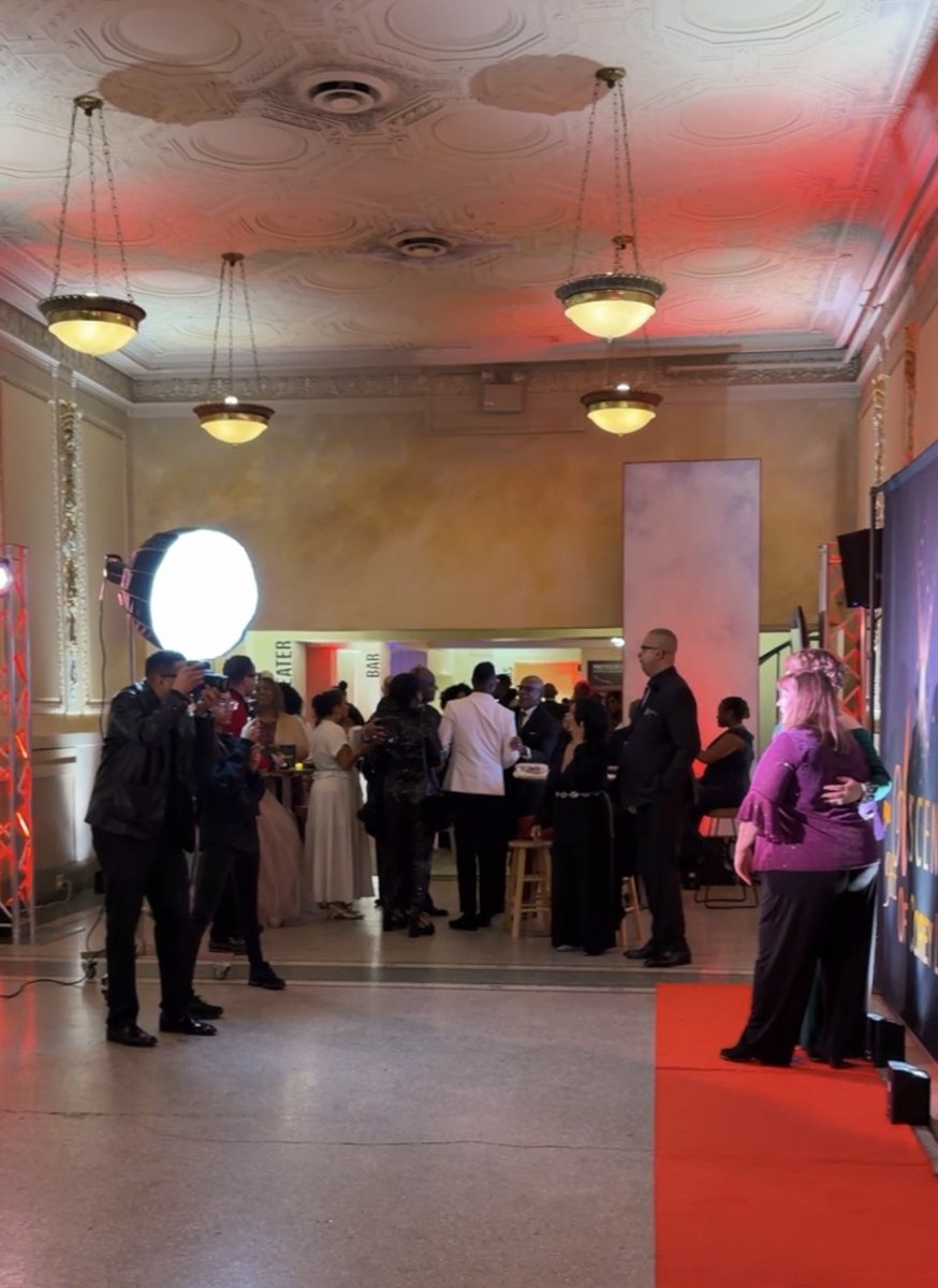 Beyond Spots & Dots tweet media