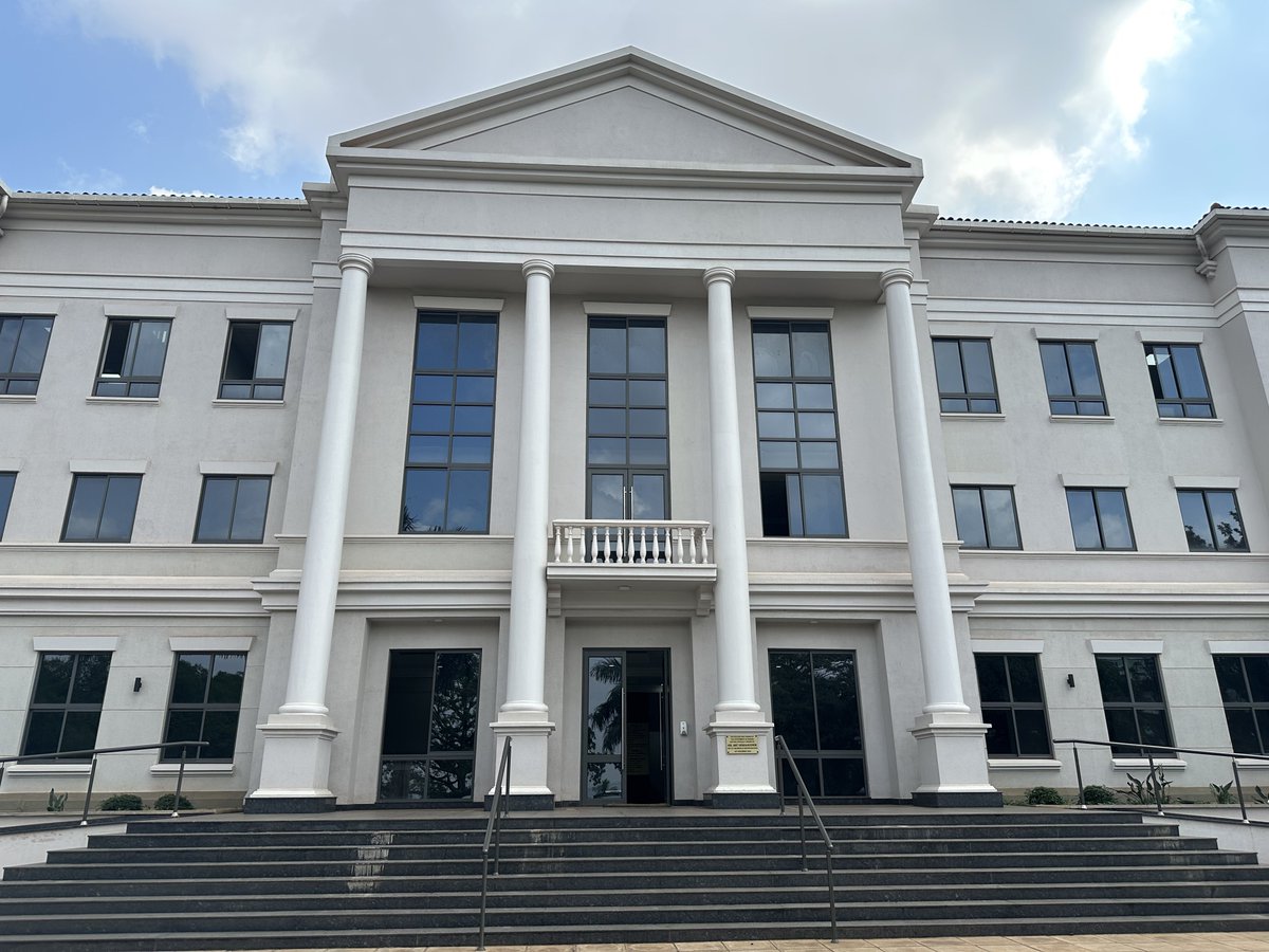 Makerere Law School tweet media