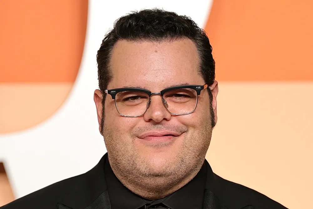 JuanC_Rdgz's tweet photo. 🎬 Happy Birthday Josh Gad 🎂🎬
#JoshGad #GhostbustersAfterlife #Muncher #BeautyandtheBeast #LeFou #Frozen #Frozenll #Olaf #TheAngryBirdsMovie #TheAngryBirdsMovie2 #Chuck #TheBoys #WonderMan #JoshGad #HappyBirthdayJoshGad https://t.co/lLN6Gj5eJ2