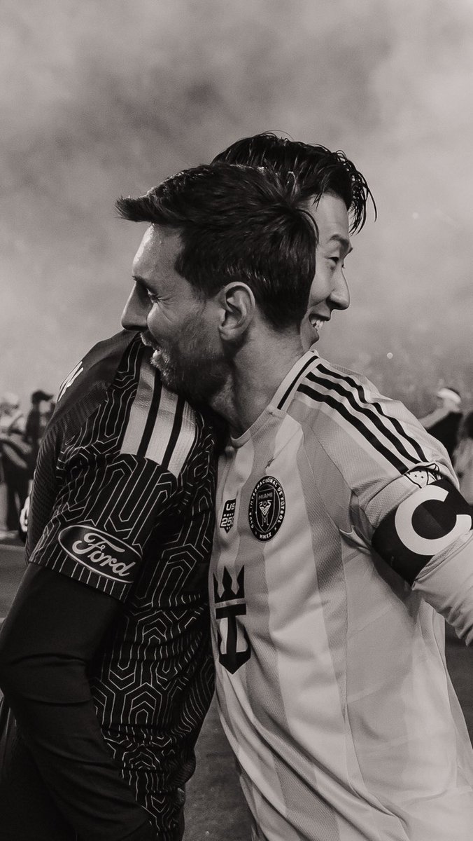 The closest we'll ever get to an Argentina vs Korea 🇰🇷 🇦🇷