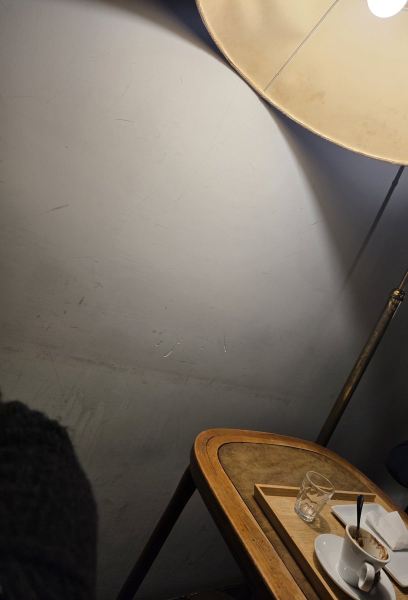 Here's looking at you, kid

by Humphrey Bogart -  Casablanca (1942)