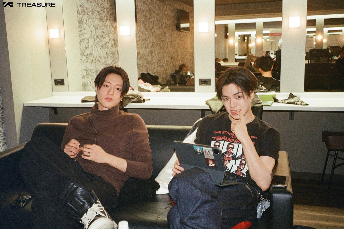 🔹| 📷 | PHOTO

Photo de notre Haruto avec <a href="/FranceJaehyuk/">♡~Jaehyuk France ~♡ (fan account)</a> pour 𝙋𝙐𝙇𝙎𝙀_𝙊𝙉_ 𝙄𝙉_𝙅𝘼𝙋𝘼𝙉.𝙯𝙞𝙥 #𝟯 !🤍

©️: <a href="/yg_treasure_jp/">TREASURE JAPAN OFFICIAL</a> 
__

#HARUTO #하루토 #渡辺春虎 #ハルト #温斗 #TREASURE #TREASURE_LOVE_PULSE #TREASURE_PARADISE