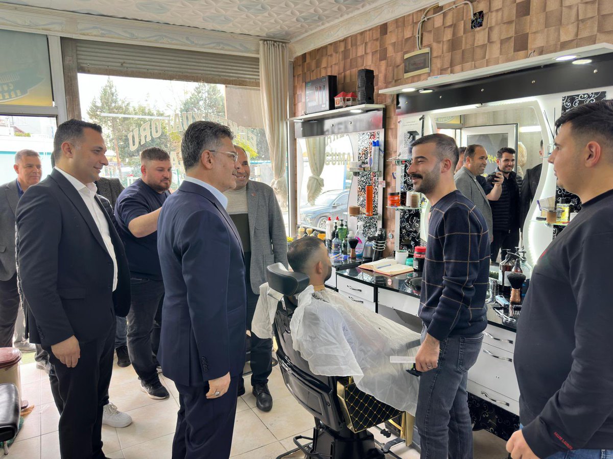 ❝AK Parti; esnafını ekonominin belkemiği gören, alın terine hürmet eden bir hizmet anlayışıdır.❞

Sarıçam İlçe Başkanımız Bayram Özdemir ve kıymetli teşkilatımız ile esnaf kardeşlerimizi ziyaret ederek taleplerini dinledik, muhabbetlerini paylaştık.

Esnafımızla kurduğumuz