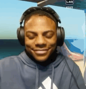 🦇HUGHMONGOUS HUGH FAN⁷ tweet media