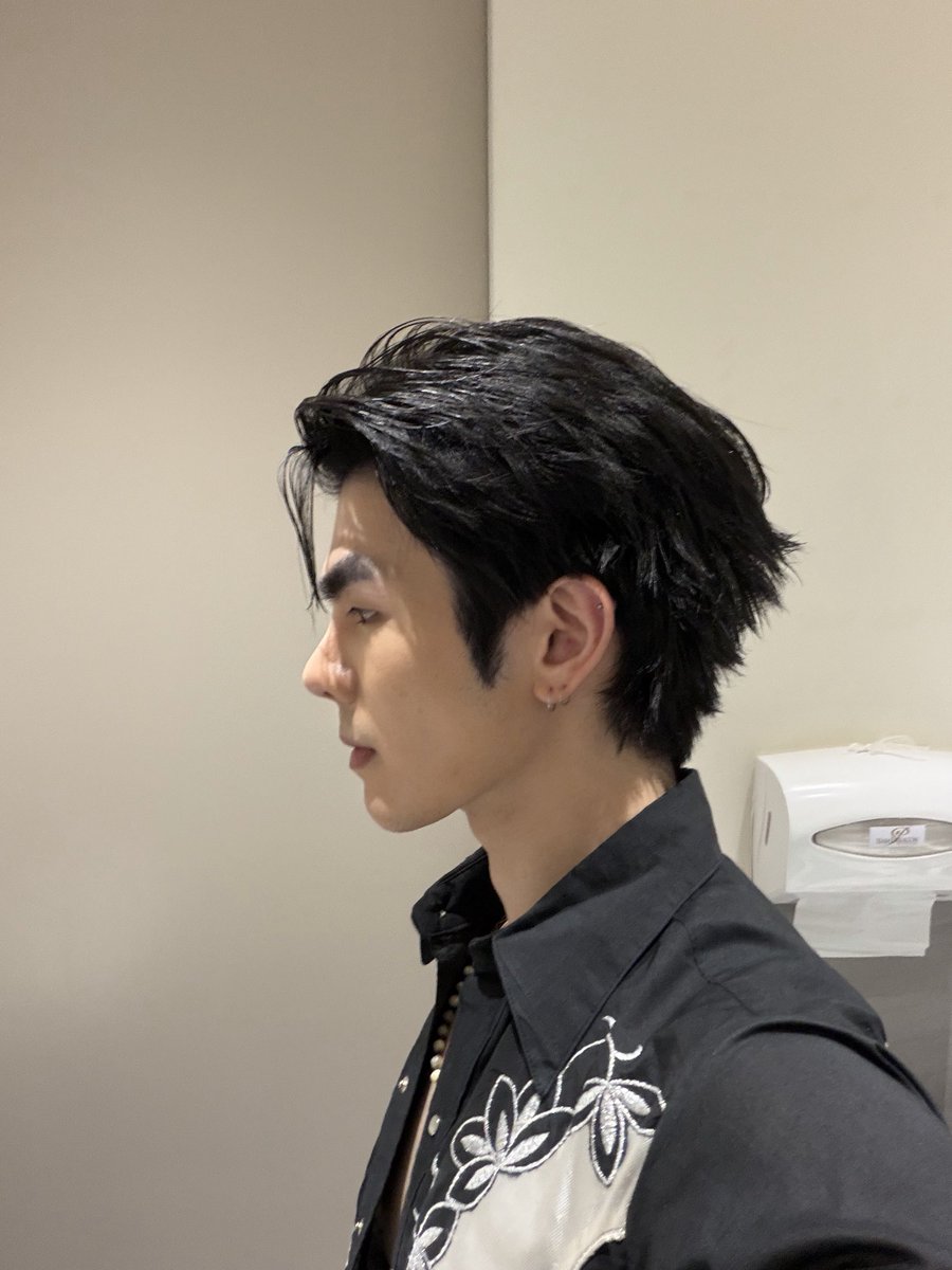 ,,, ผมทรงนี้ดีไหมฮะ? ,,,