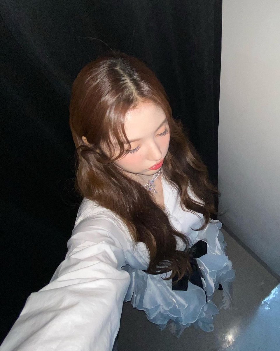 𝑏𝑙oo𝚖𝕚𝐱𝐱 !✿࿙࿚͡𑁂 tweet media