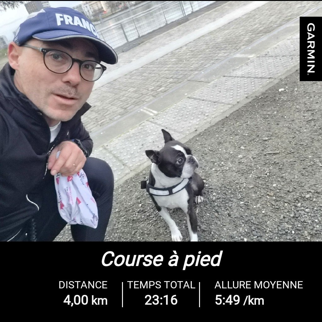 lmoustik_60's tweet photo. Ce soir canicross. Obi se défoule un peu après une journée seul a la maison et moi je décompresse de la journée
Belle soirée
#canicross #courseapied #running #sport #bostonterrier https://t.co/iYBhPg85Fo