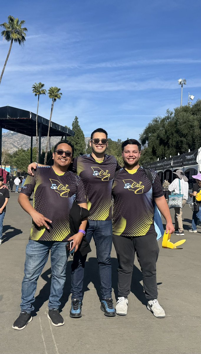 SoCalSwablu tweet media