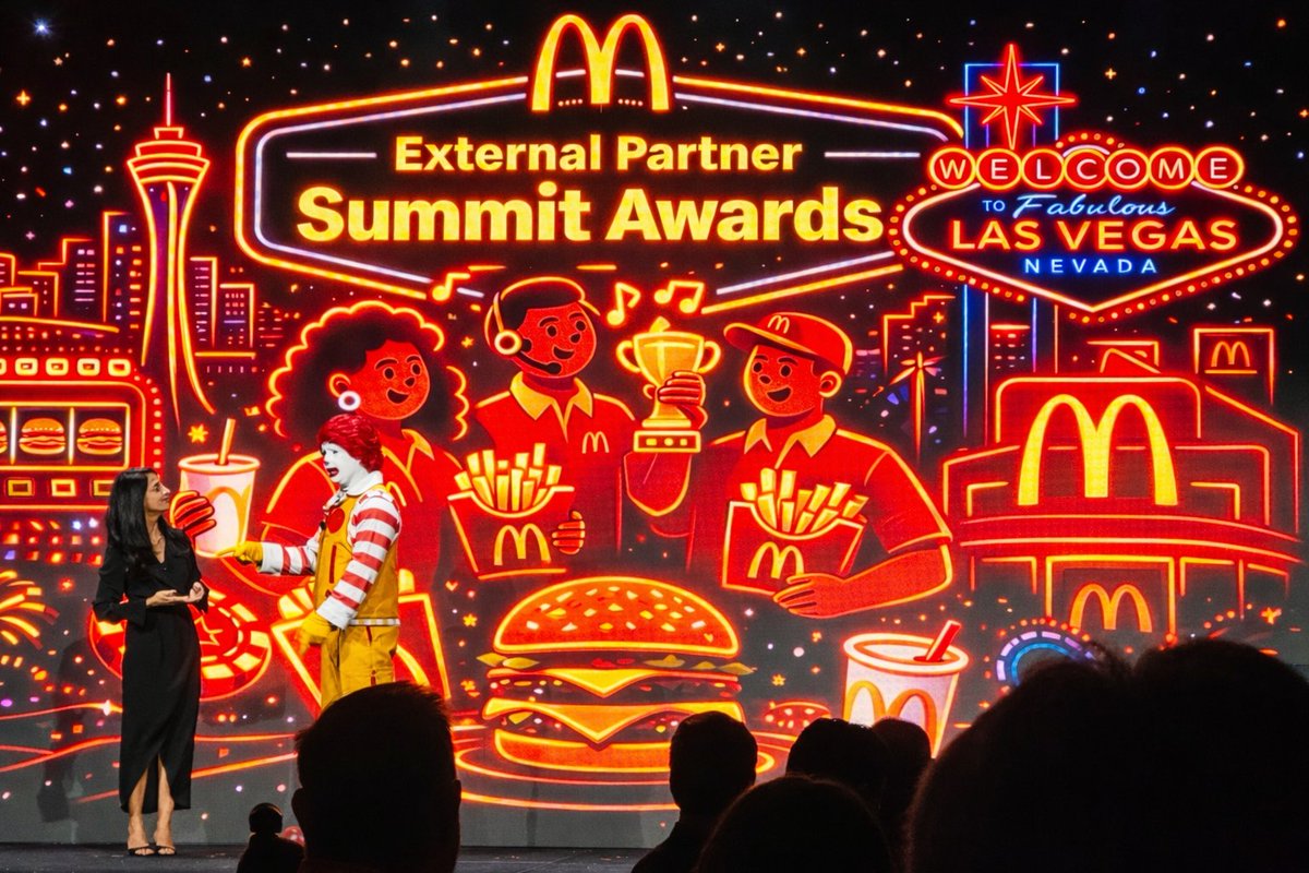 SharpLinecre's tweet photo. Las Vegas, NV — McDonald’s 2026 USRD Summit aligned brokers, operators, suppliers, and leadership  around one priority: accelerating nationwide growth.  

Strong leadership. Scalable growth.    Expansion continues - Submit a site.  

#SharpLineCRE #McDonalds #CRE https://t.co/x6qZq4XILJ