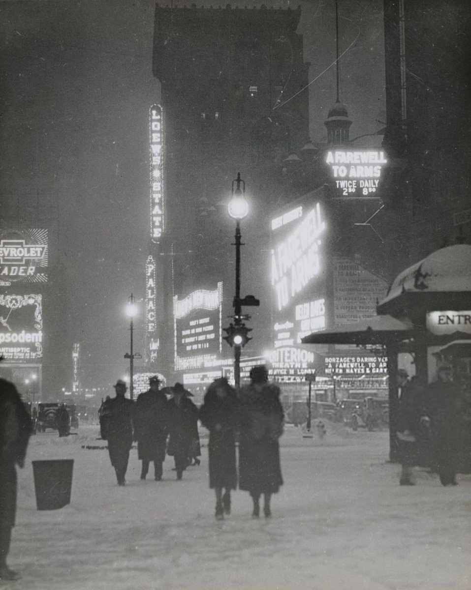 New York in a snow storm, 1932
