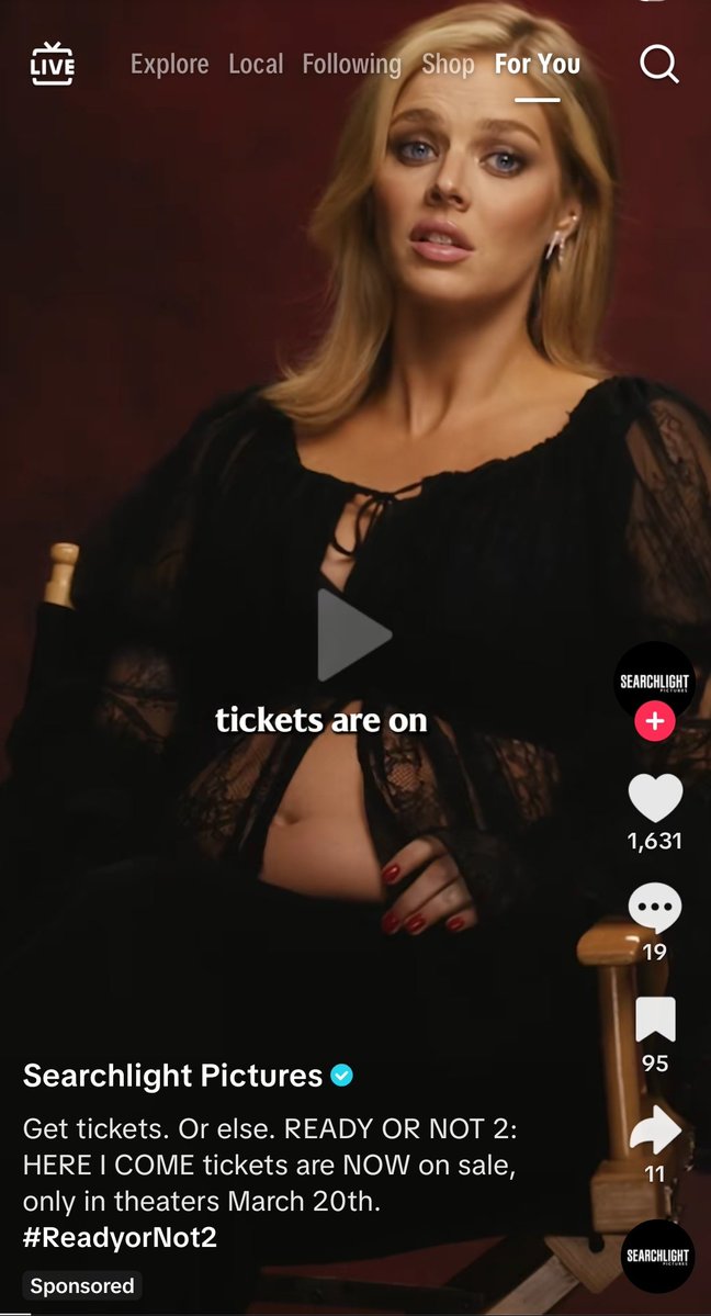 Recent pregnant Samara Weaving