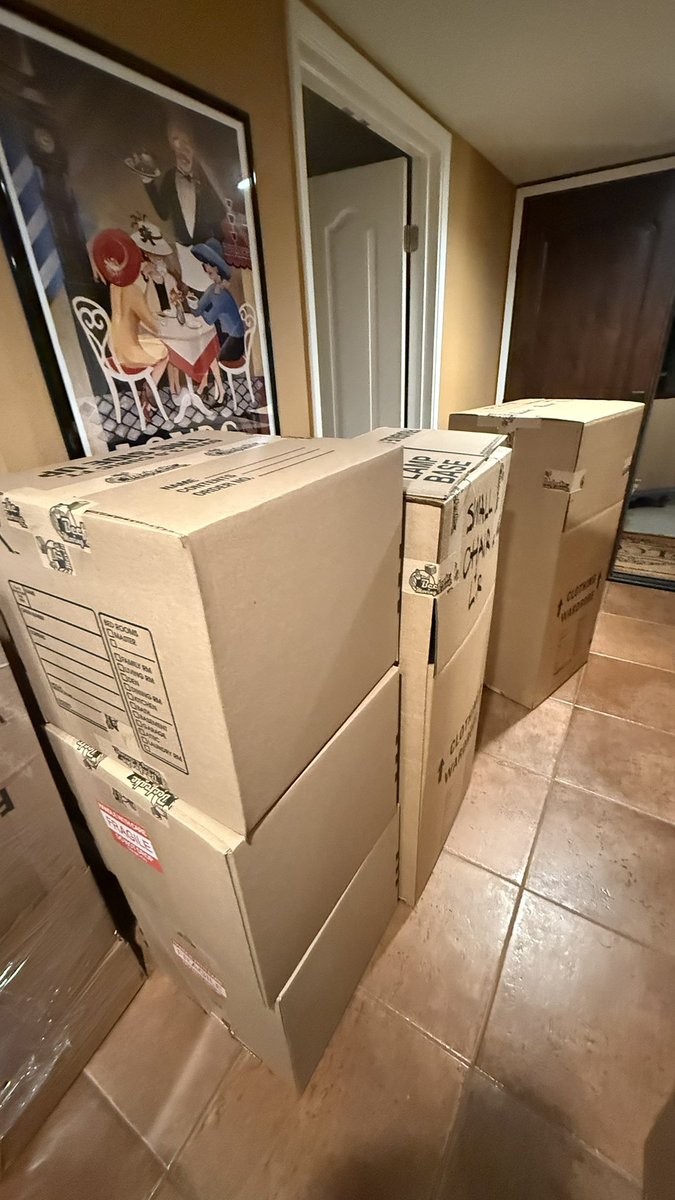 BeefcakeMoving's tweet photo. Experience the Boutique Way to #Move
#Beefcake #Moving #LosAngeles #California https://t.co/Mxgav3dtTC