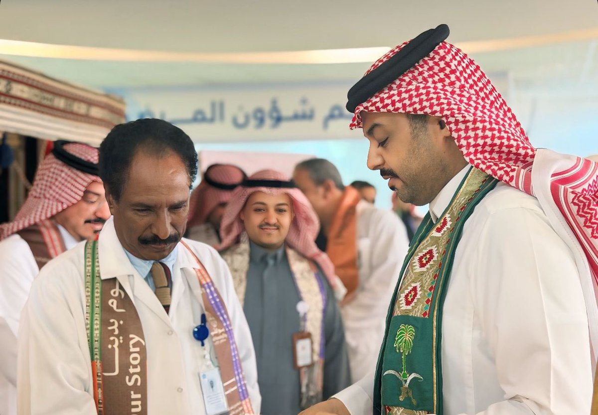 moh_qgh's tweet photo. بحضور المدير التنفيذي لنطاق القويعية الصحي د. عايض العصيمي،
احتفى منسوبو #مستشفى_القويعية_العام بذكرى #يوم_التأسيس في أجواء وطنية مفعمة بالفخر والاعتزاز، مستحضرين تاريخ المملكة العريق وتراثها الأصيل. https://t.co/A4eKPuHTJw