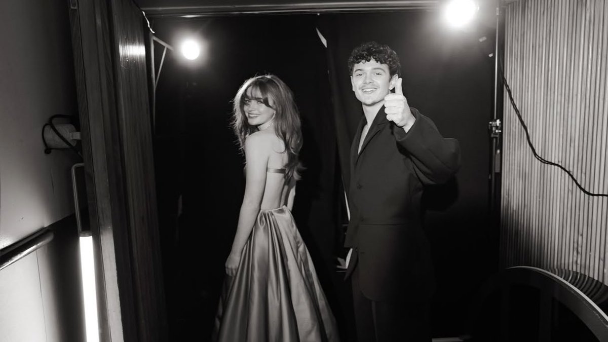 sadie sink posts tweet media