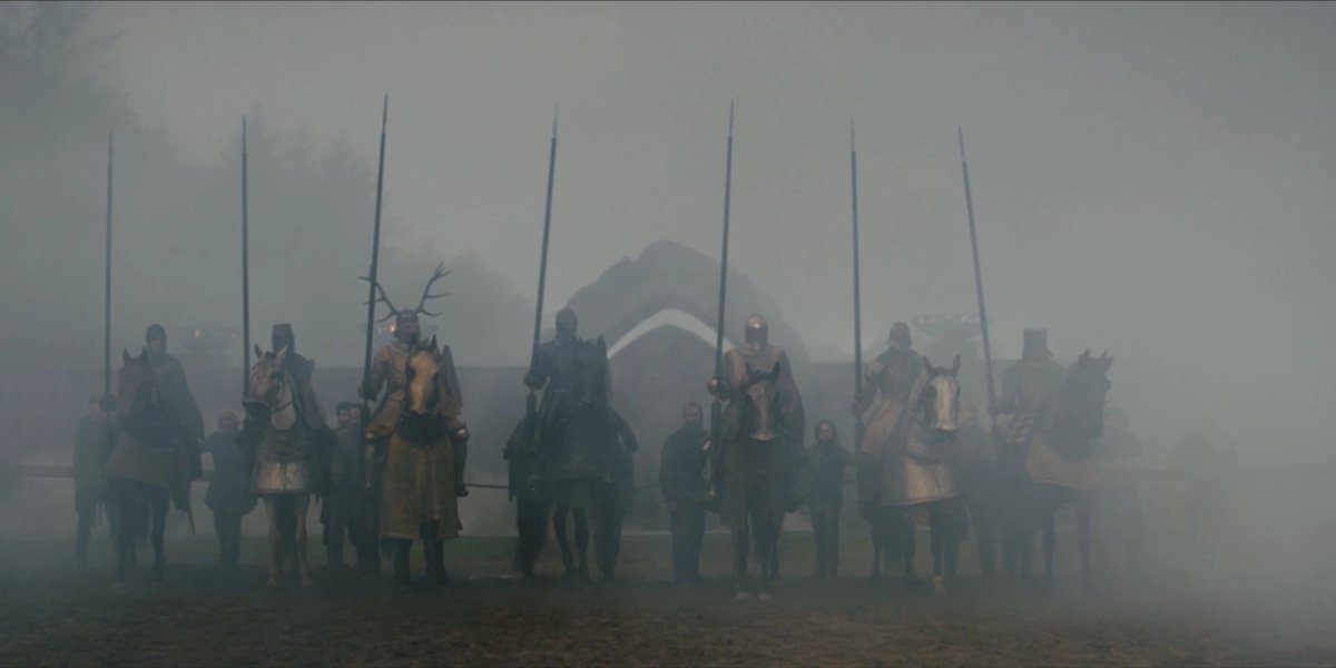 Discrepant tweet media