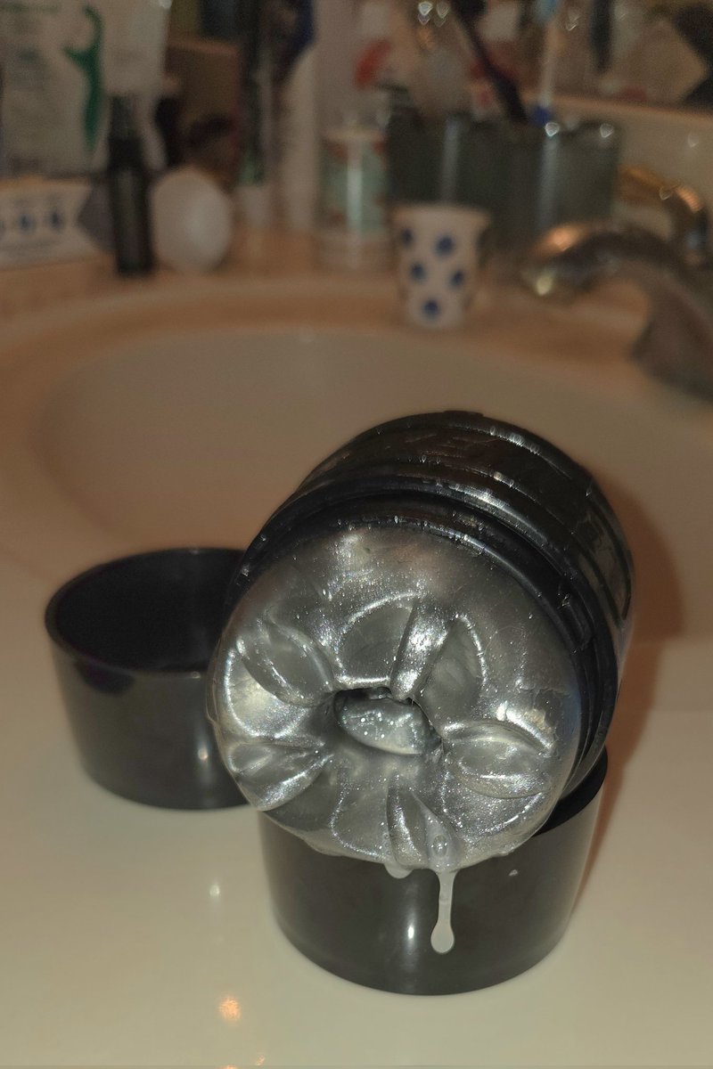 Lazy Pervert tweet media