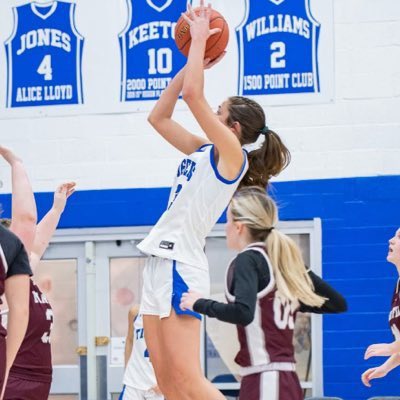 Alyx White tweet media