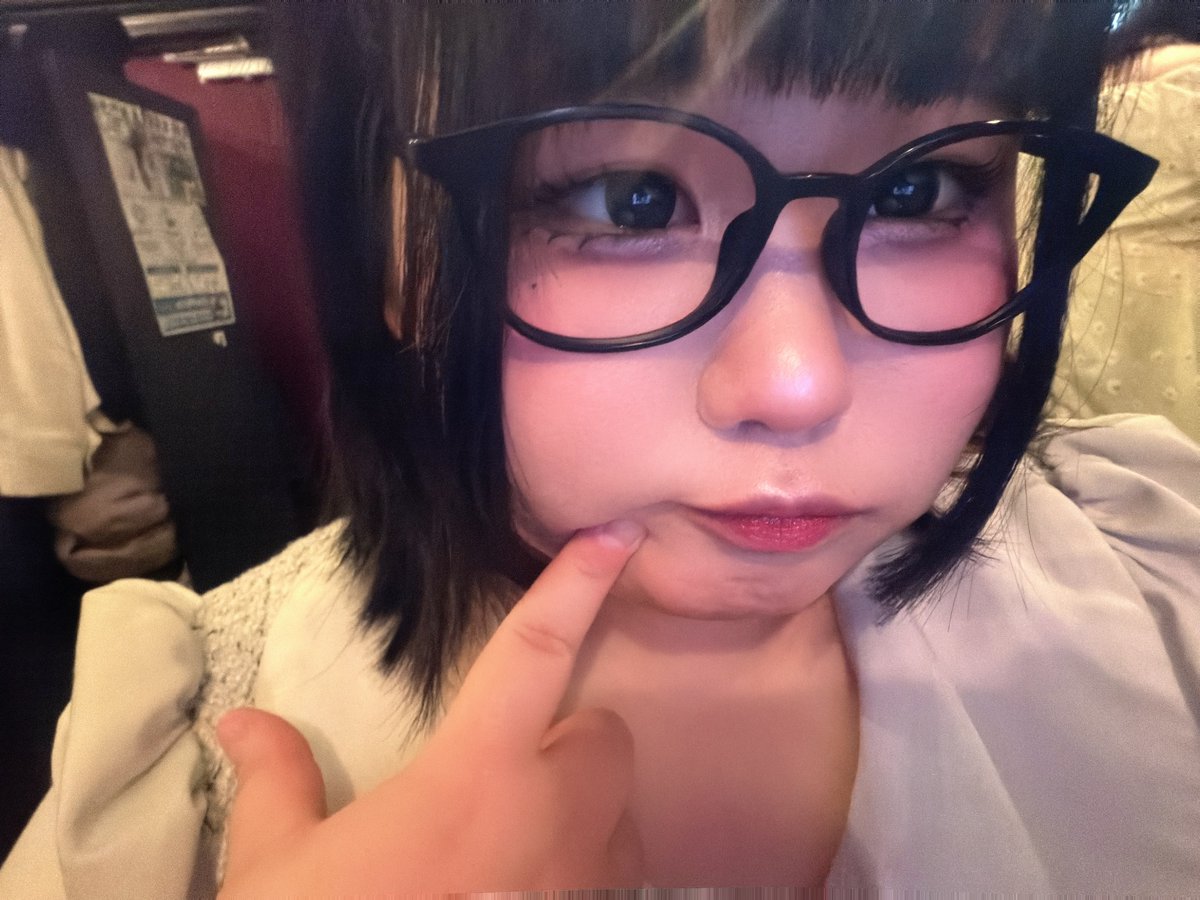 今日もお疲れ様！
3/1のライブの詳細出たね！