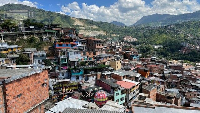 El Tomavistas. Viajando Fetén tweet media