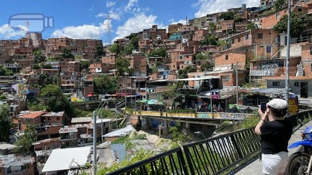 El Tomavistas. Viajando Fetén tweet media